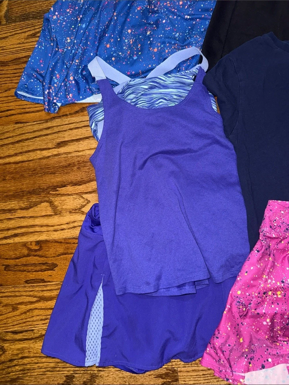 Girls bundle of 10 tops & 10 skorts various brands some NWT perfect for school